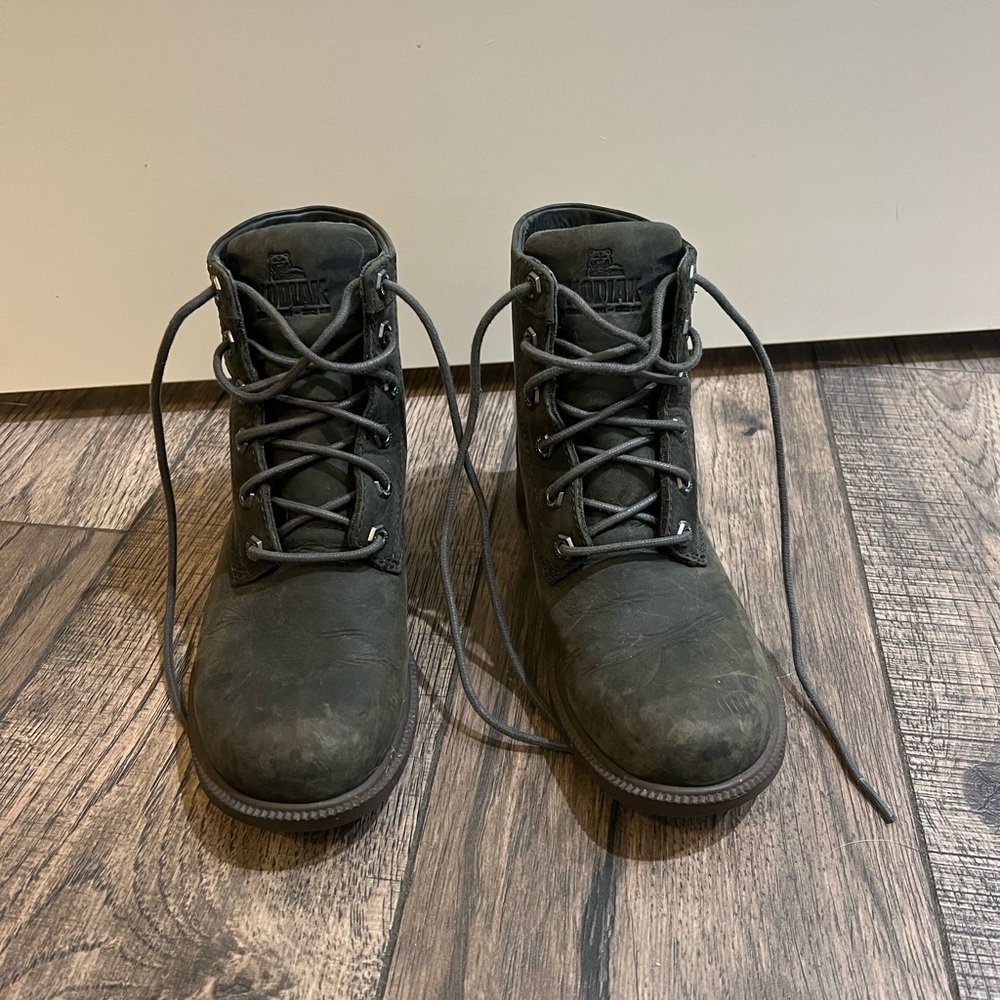 Women’s Kodiak Waterproof Leather Boots